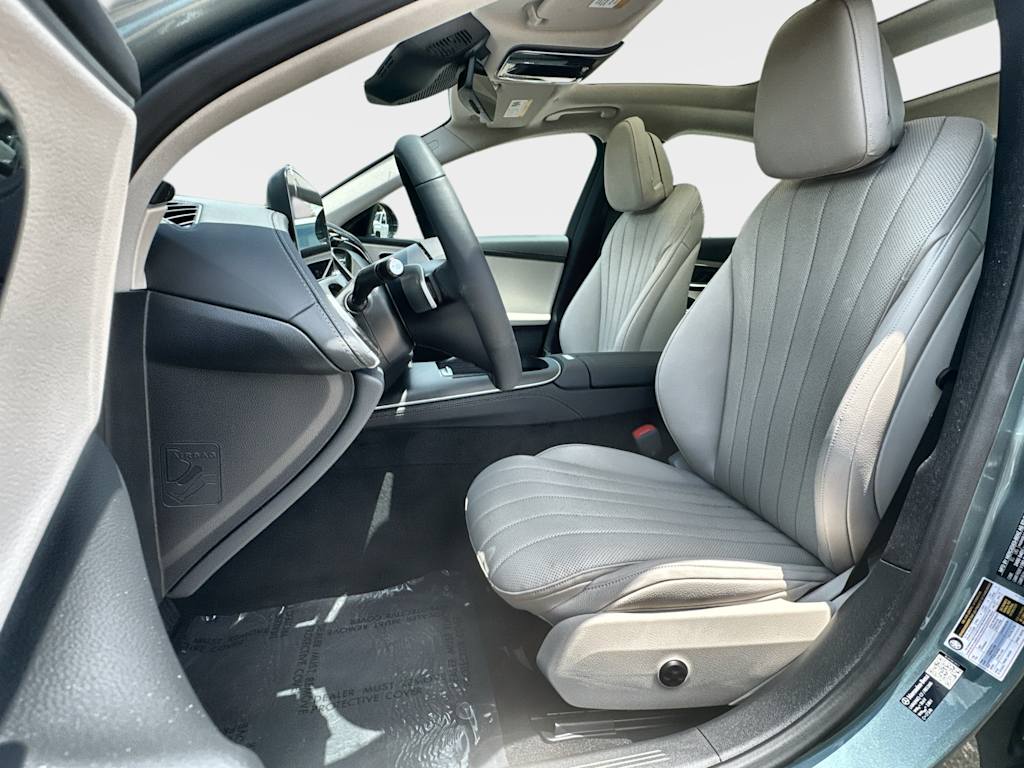 Thumbnail: 2026 Mercedes-Benz E-Class - 12
