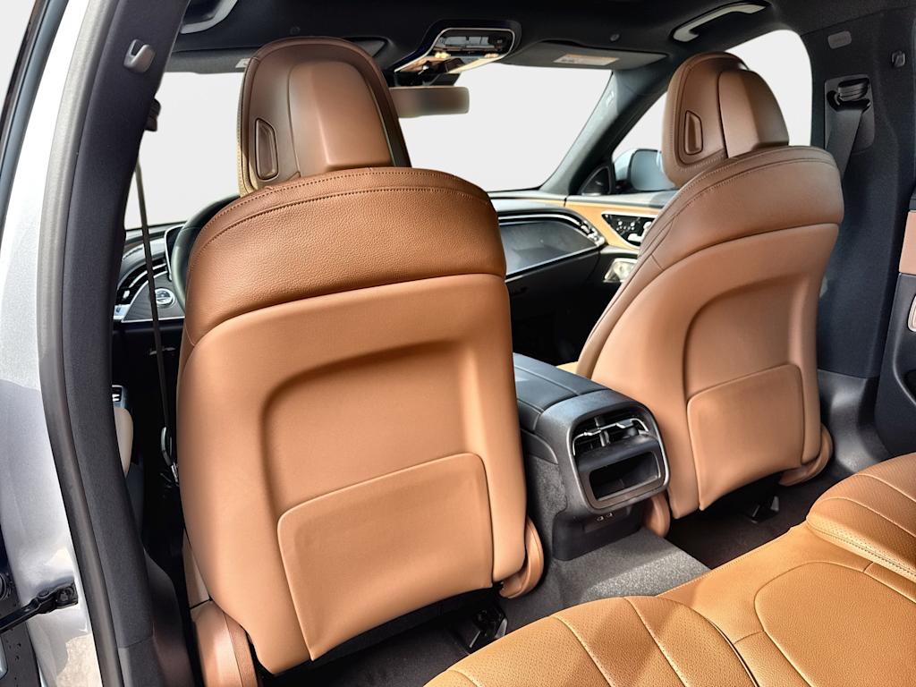 Thumbnail: 2026 Mercedes-Benz E-Class - 25