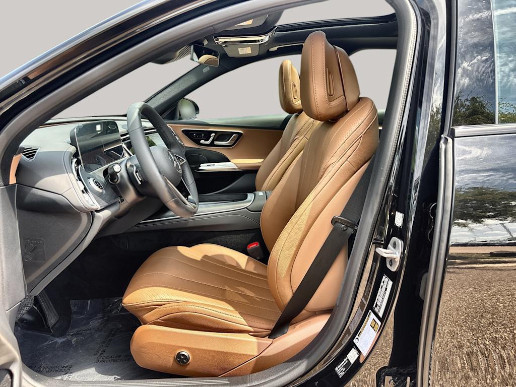 Thumbnail: 2026 Mercedes-Benz E-Class - 11