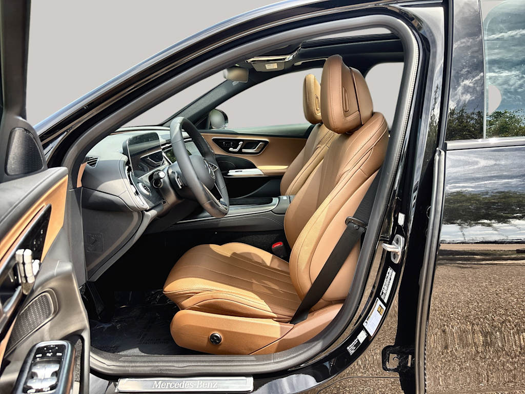 Thumbnail: 2026 Mercedes-Benz E-Class - 10
