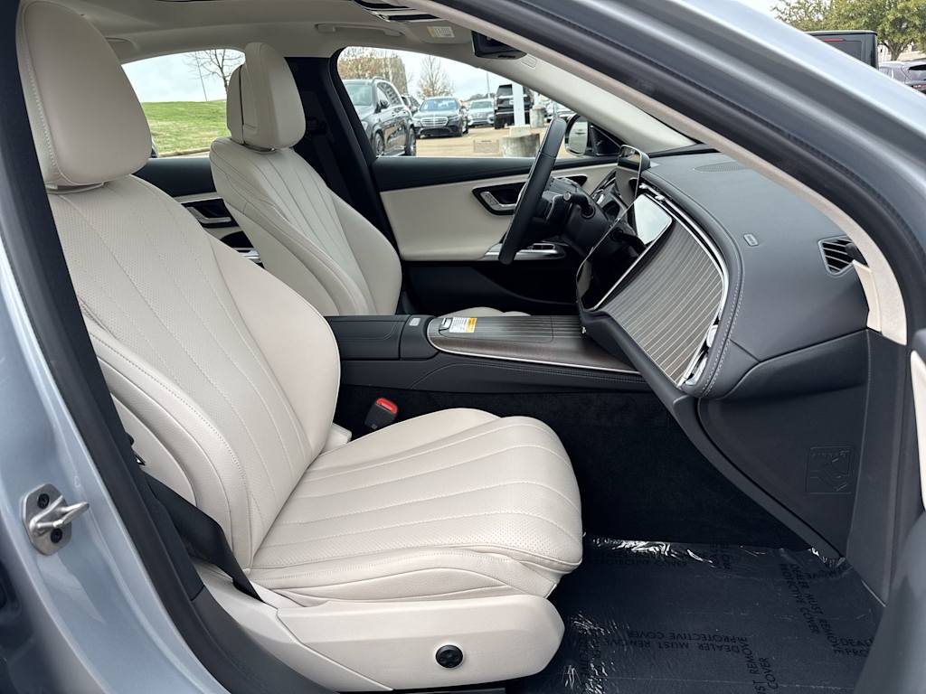 Thumbnail: 2026 Mercedes-Benz E-Class - 26