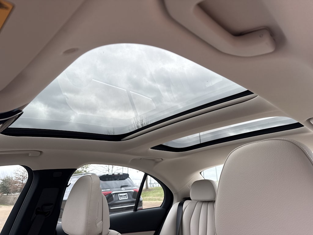 Thumbnail: 2026 Mercedes-Benz E-Class - 23