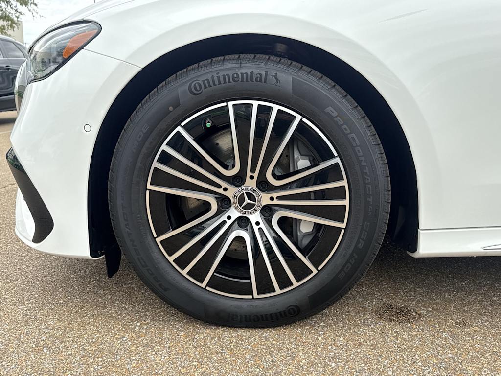 Thumbnail: 2026 Mercedes-Benz E-Class - 8