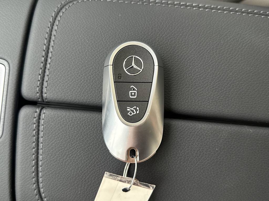 Thumbnail: 2026 Mercedes-Benz E-Class - 18