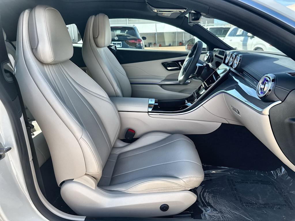 Thumbnail: 2026 Mercedes-Benz CLE - 20