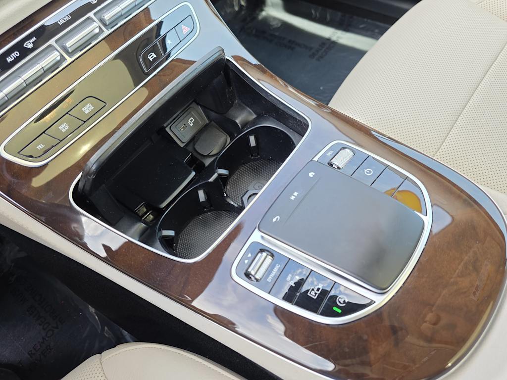 Thumbnail: 2023 Mercedes-Benz E-Class - 26