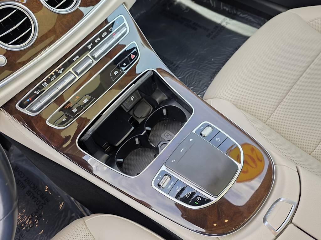 Thumbnail: 2023 Mercedes-Benz E-Class - 12