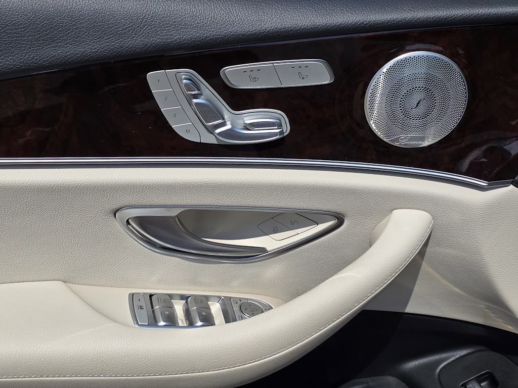 Thumbnail: 2023 Mercedes-Benz E-Class - 22