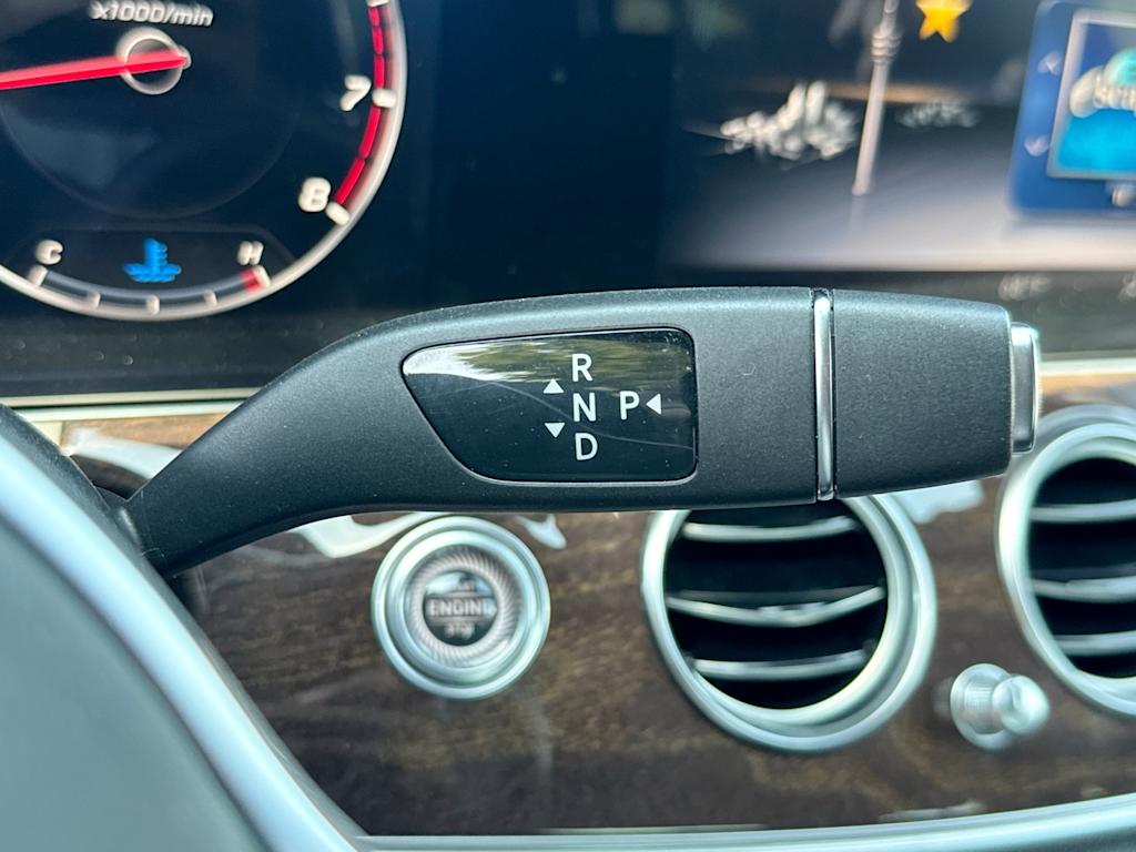 Thumbnail: 2020 Mercedes-Benz E-Class - 27