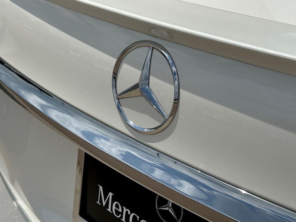 Thumbnail: 2020 Mercedes-Benz E-Class - 24