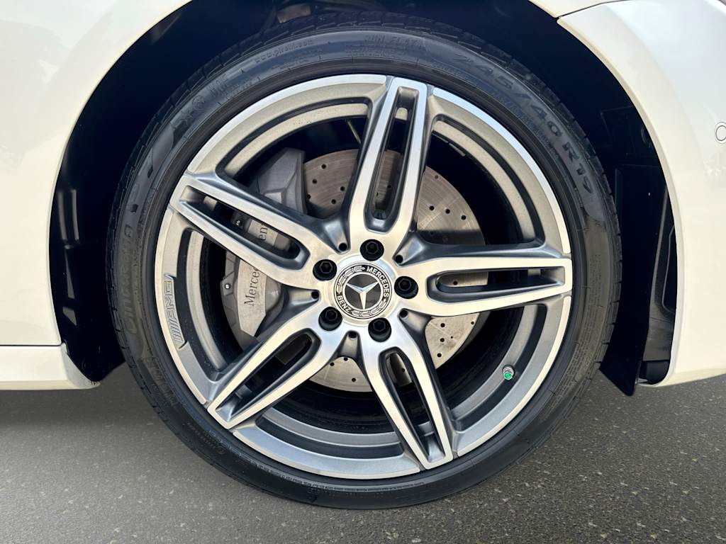 Thumbnail: 2020 Mercedes-Benz E-Class - 8