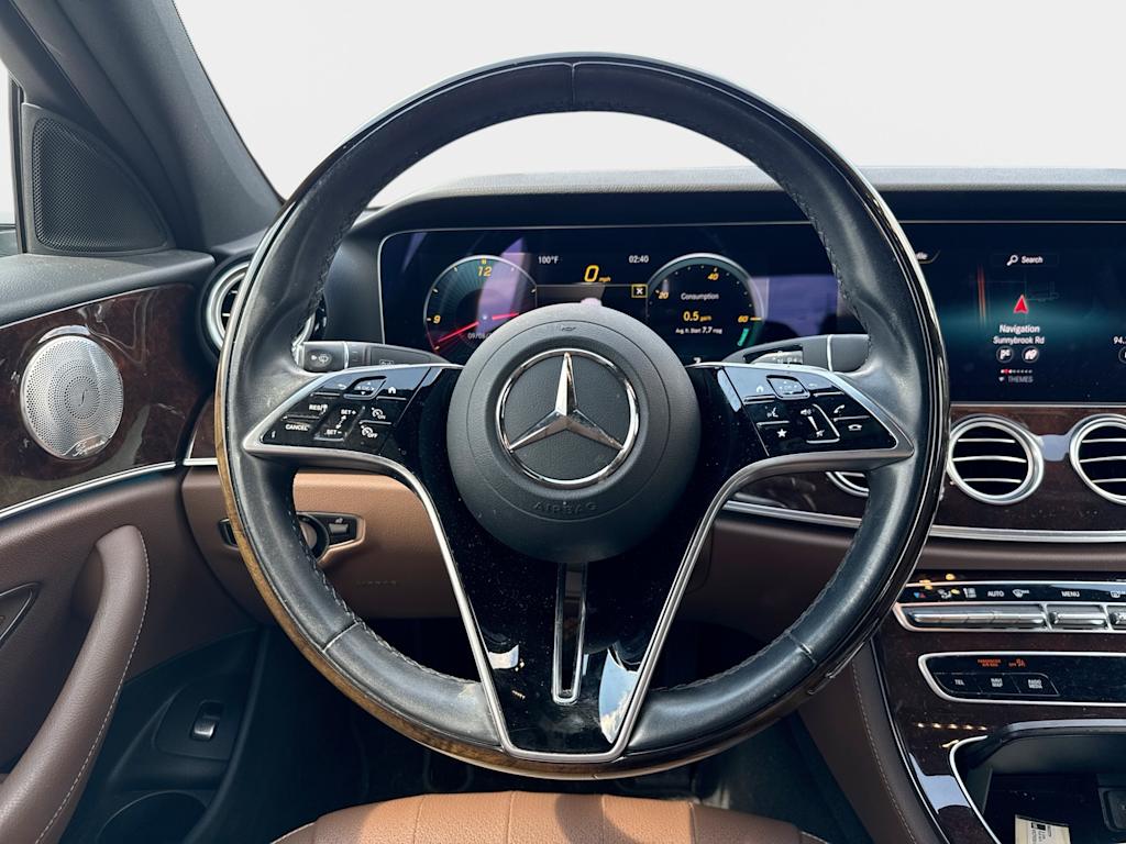 Thumbnail: 2022 Mercedes-Benz E-Class - 10