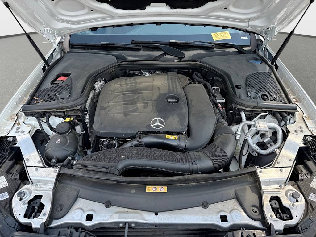 Thumbnail: 2022 Mercedes-Benz E-Class - 9