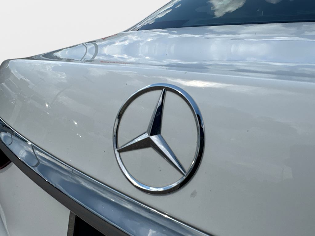 Thumbnail: 2022 Mercedes-Benz E-Class - 24