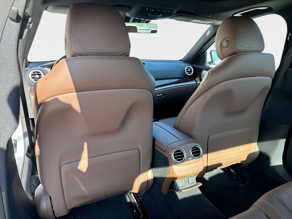 Thumbnail: 2022 Mercedes-Benz E-Class - 25