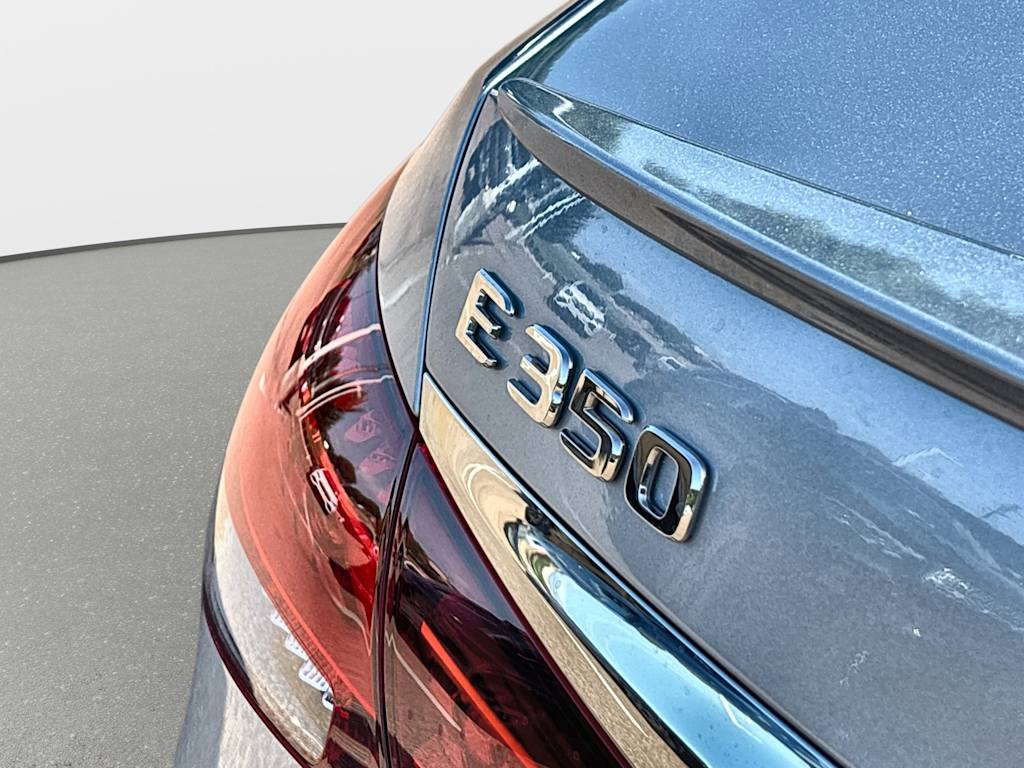 Thumbnail: 2023 Mercedes-Benz E-Class - 7