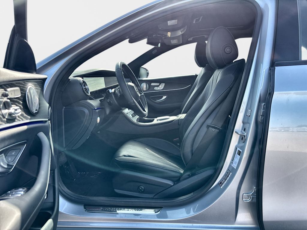 Thumbnail: 2023 Mercedes-Benz E-Class - 11