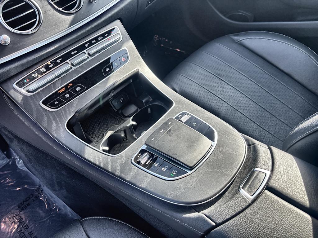 Thumbnail: 2023 Mercedes-Benz E-Class - 15