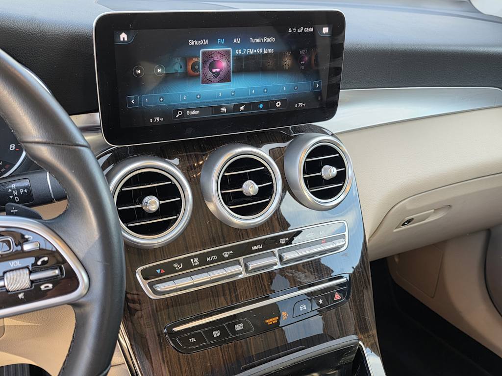 Thumbnail: 2022 Mercedes-Benz GLC - 10