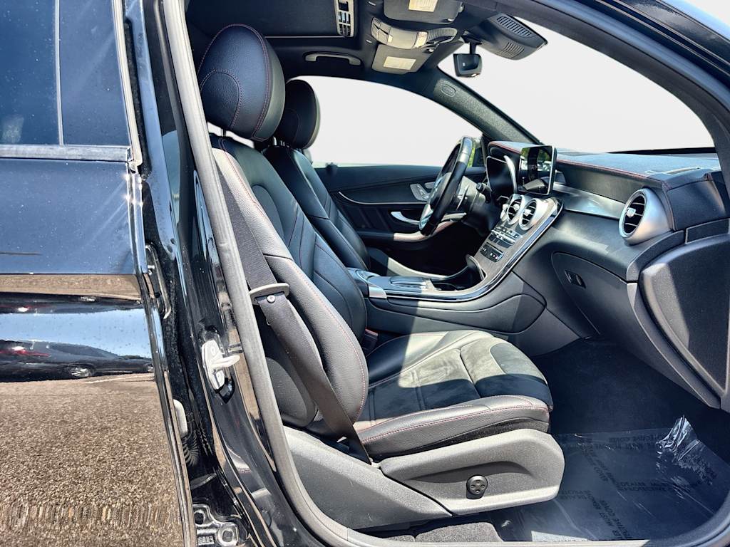 Thumbnail: 2021 Mercedes-Benz GLC - 20