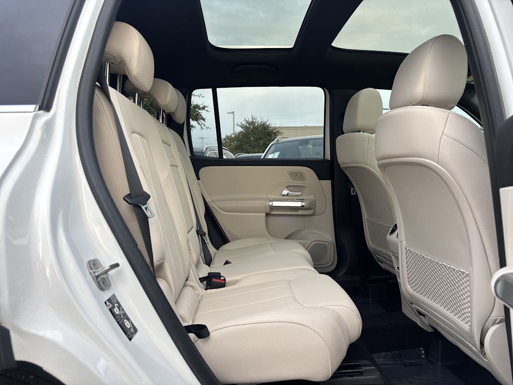 Thumbnail: 2026 Mercedes-Benz GLB - 24