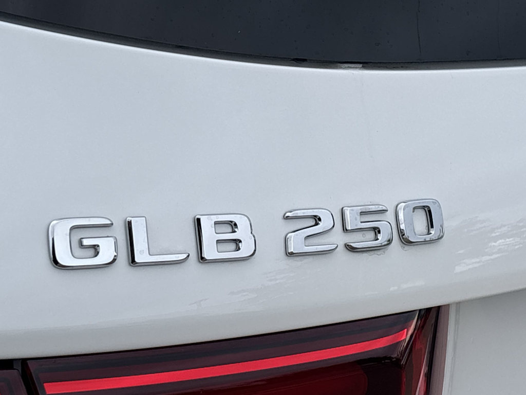 Thumbnail: 2026 Mercedes-Benz GLB - 21