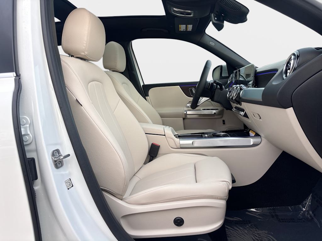 Thumbnail: 2026 Mercedes-Benz GLB - 25