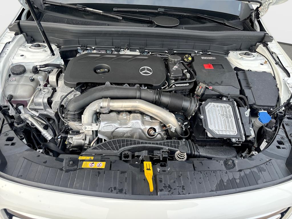 Thumbnail: 2026 Mercedes-Benz GLB - 9