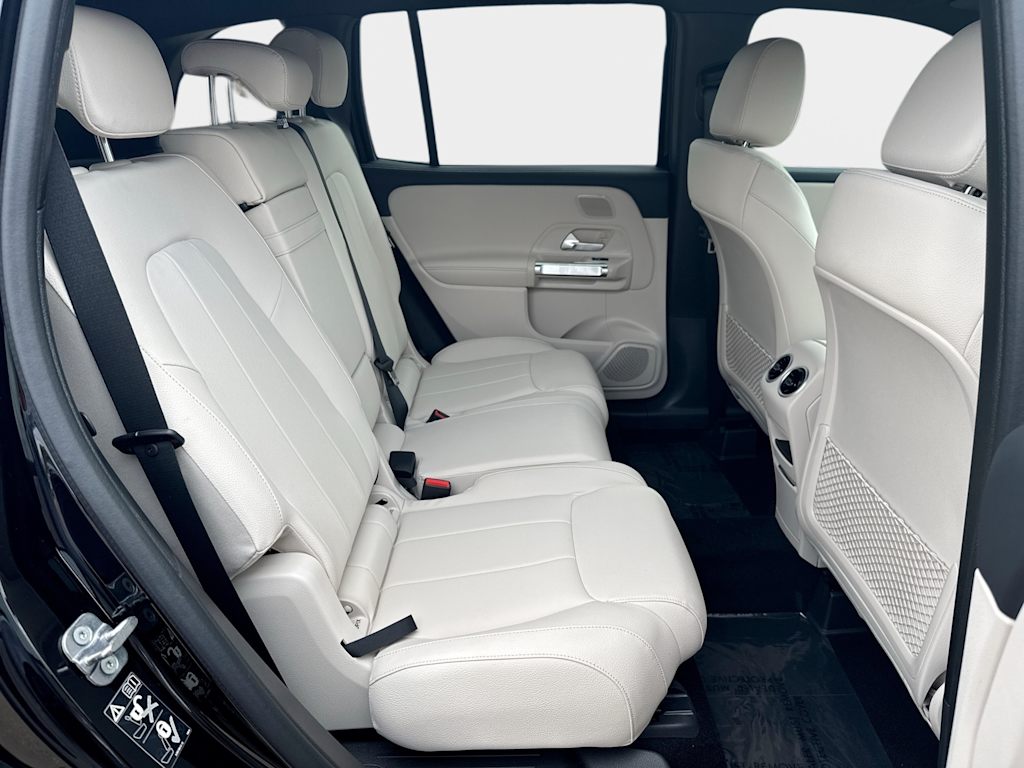 Thumbnail: 2026 Mercedes-Benz GLB - 25