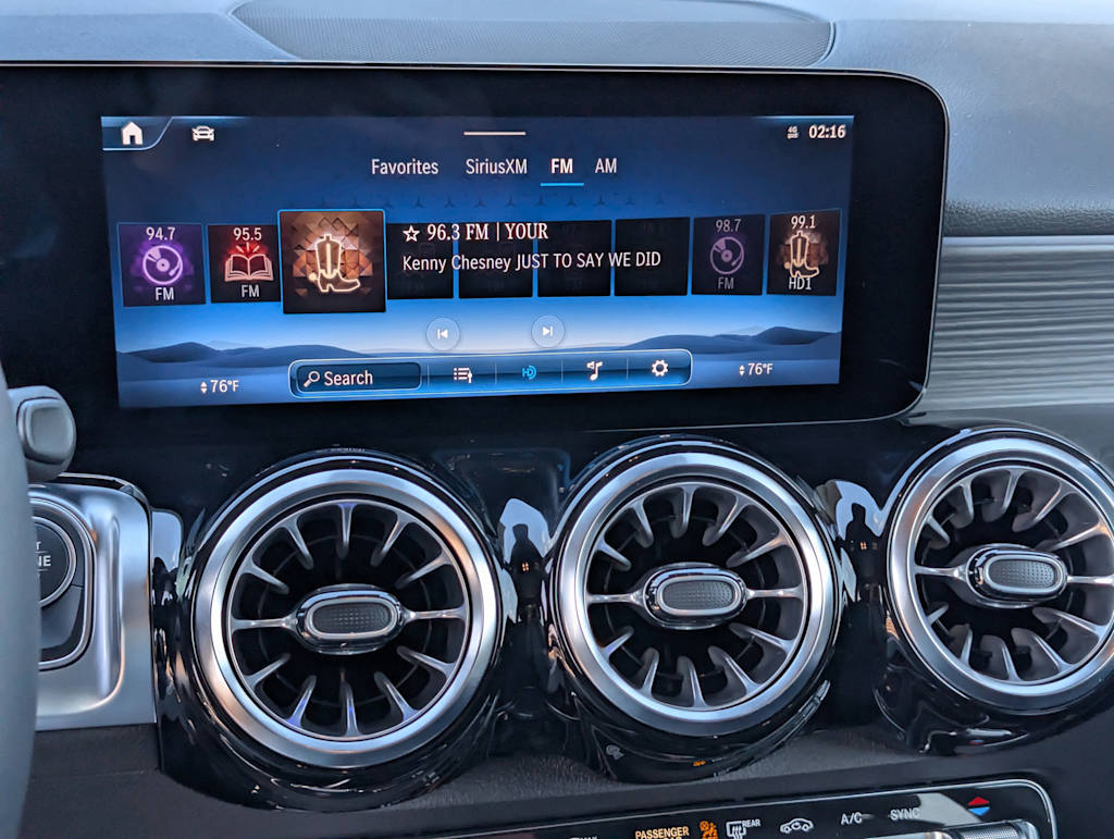 Thumbnail: 2026 Mercedes-Benz GLB - 14