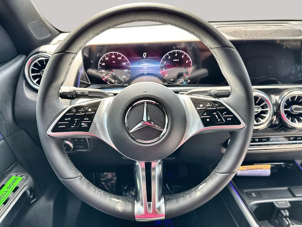 Thumbnail: 2026 Mercedes-Benz GLB - 10