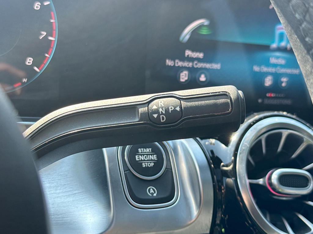 Thumbnail: 2021 Mercedes-Benz GLB - 28