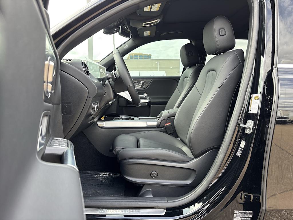 Thumbnail: 2026 Mercedes-Benz GLB - 11