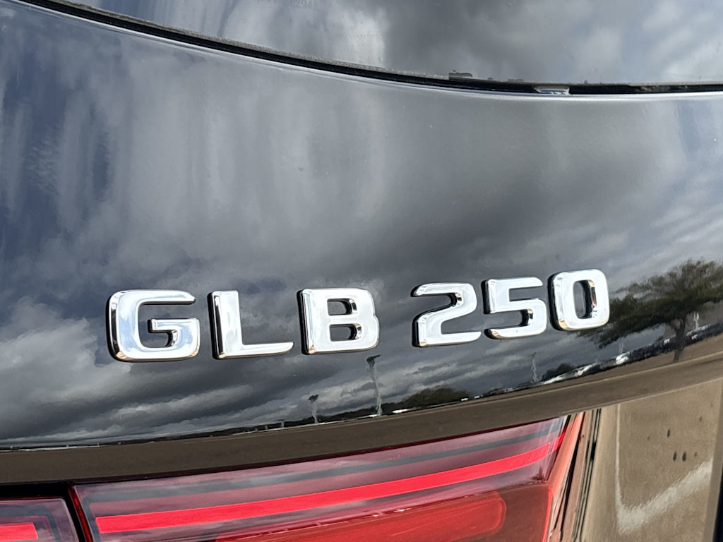 Thumbnail: 2026 Mercedes-Benz GLB - 22