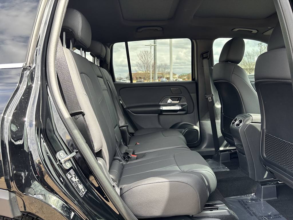 Thumbnail: 2026 Mercedes-Benz GLB - 25