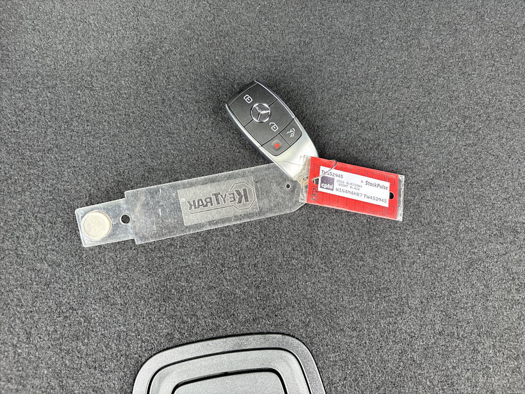 Thumbnail: 2026 Mercedes-Benz GLB - 18