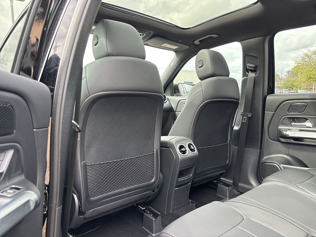 Thumbnail: 2026 Mercedes-Benz GLB - 13