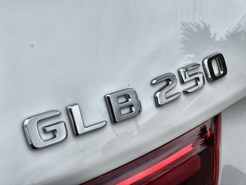 Thumbnail: 2026 Mercedes-Benz GLB - 7
