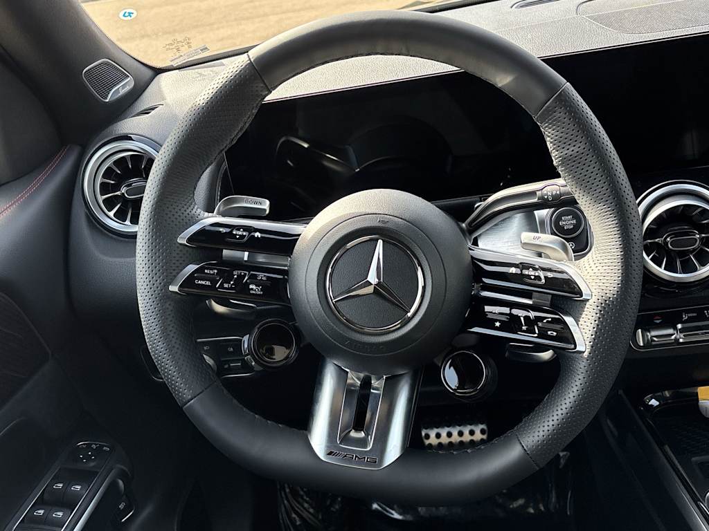 Thumbnail: 2026 Mercedes-Benz GLB - 10
