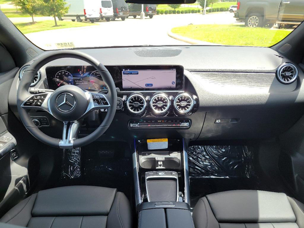 Thumbnail: 2025 Mercedes-Benz GLA - 3