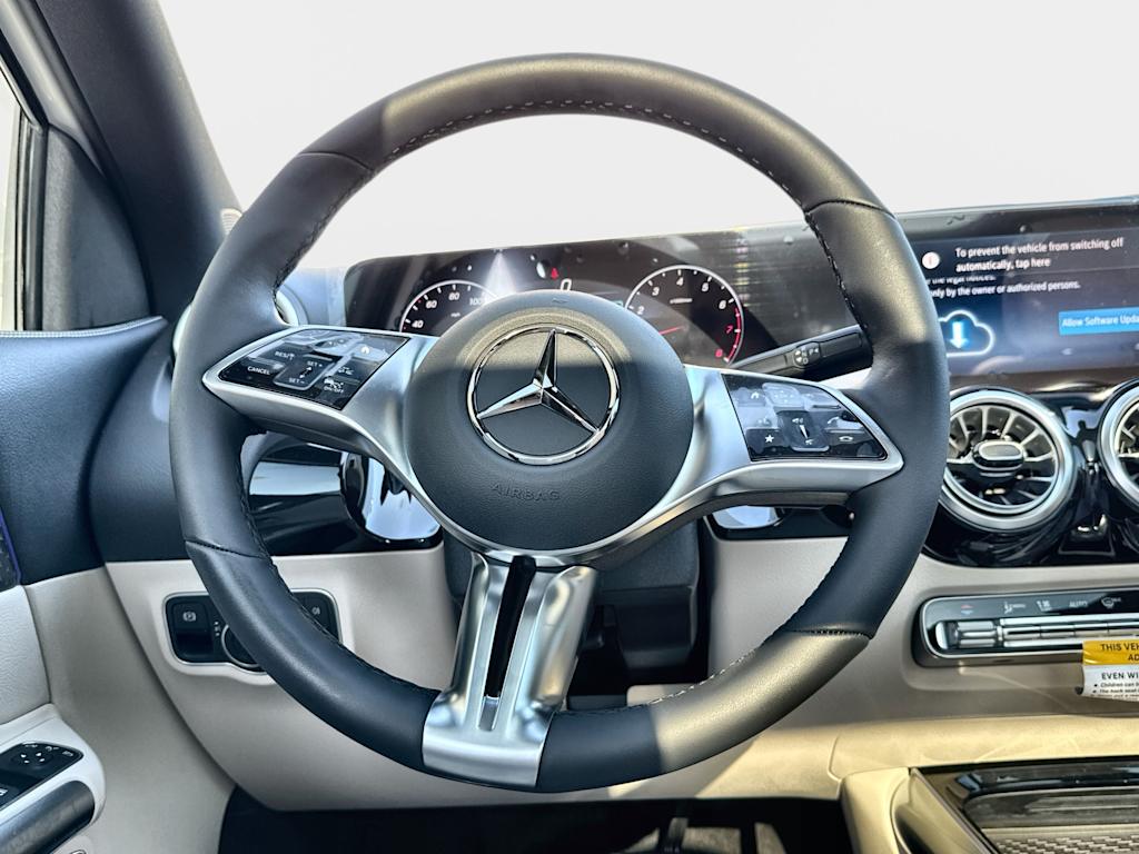 Thumbnail: 2026 Mercedes-Benz GLA - 10