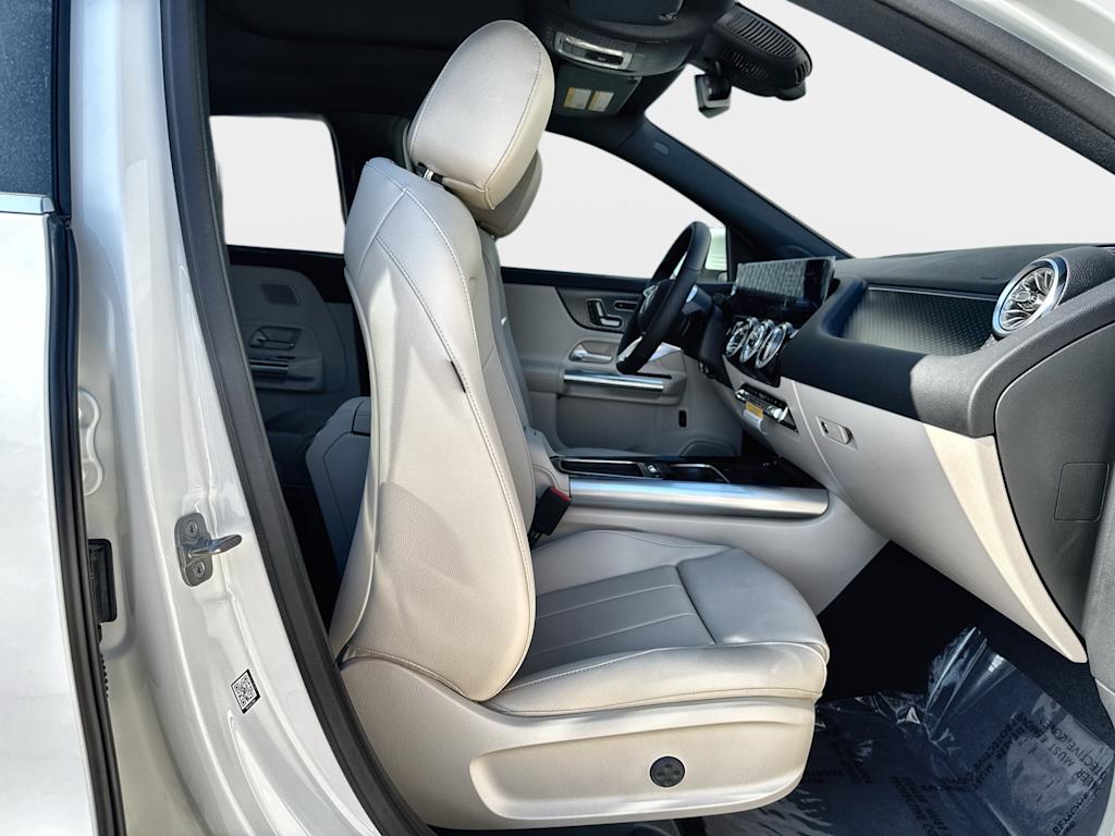 Thumbnail: 2026 Mercedes-Benz GLA - 22