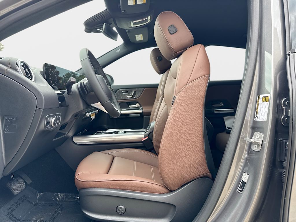 Thumbnail: 2026 Mercedes-Benz GLA - 12