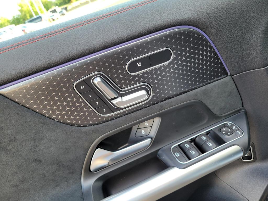 Thumbnail: 2025 Mercedes-Benz GLA - 20