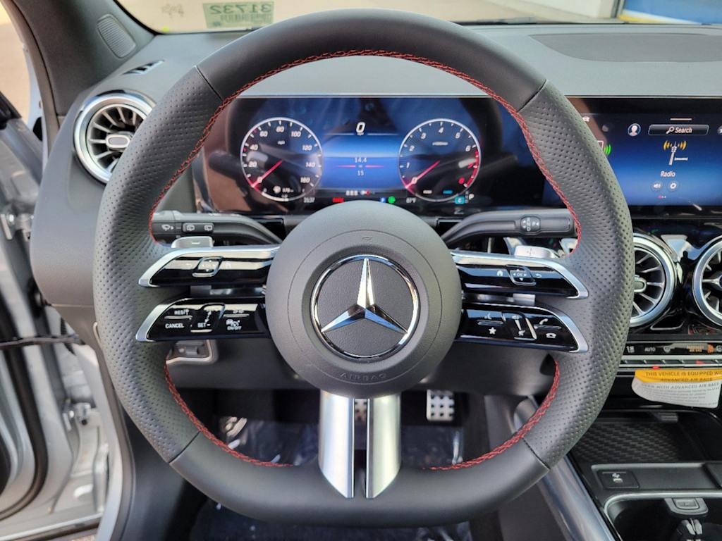 Thumbnail: 2025 Mercedes-Benz GLA - 11