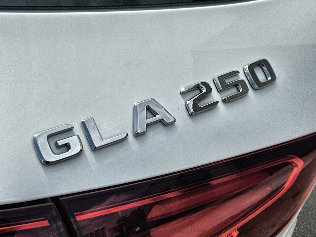 Thumbnail: 2026 Mercedes-Benz GLA - 7