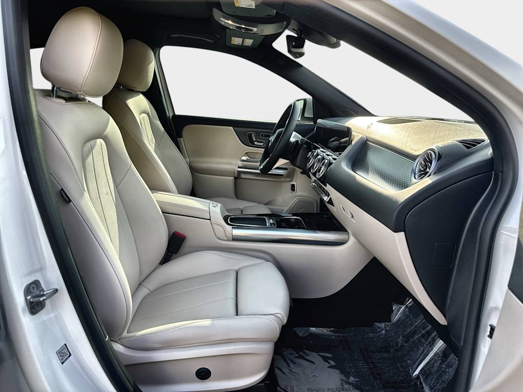 Thumbnail: 2024 Mercedes-Benz GLA - 24