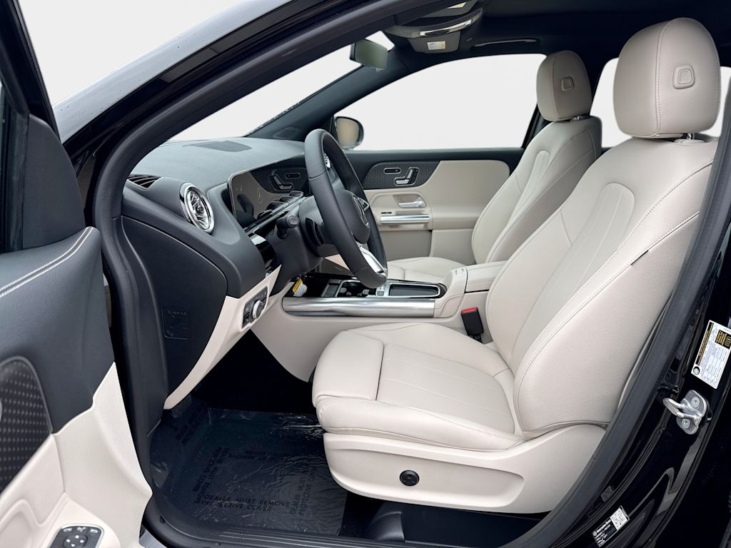 Thumbnail: 2026 Mercedes-Benz GLA - 11