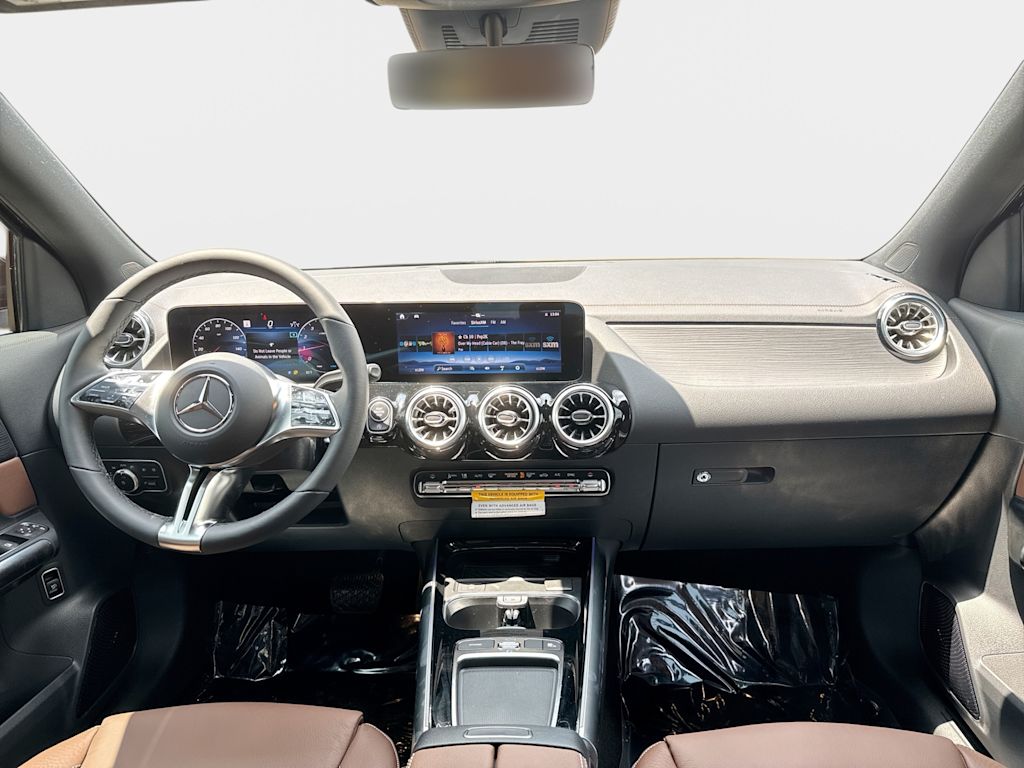Thumbnail: 2026 Mercedes-Benz GLA - 2