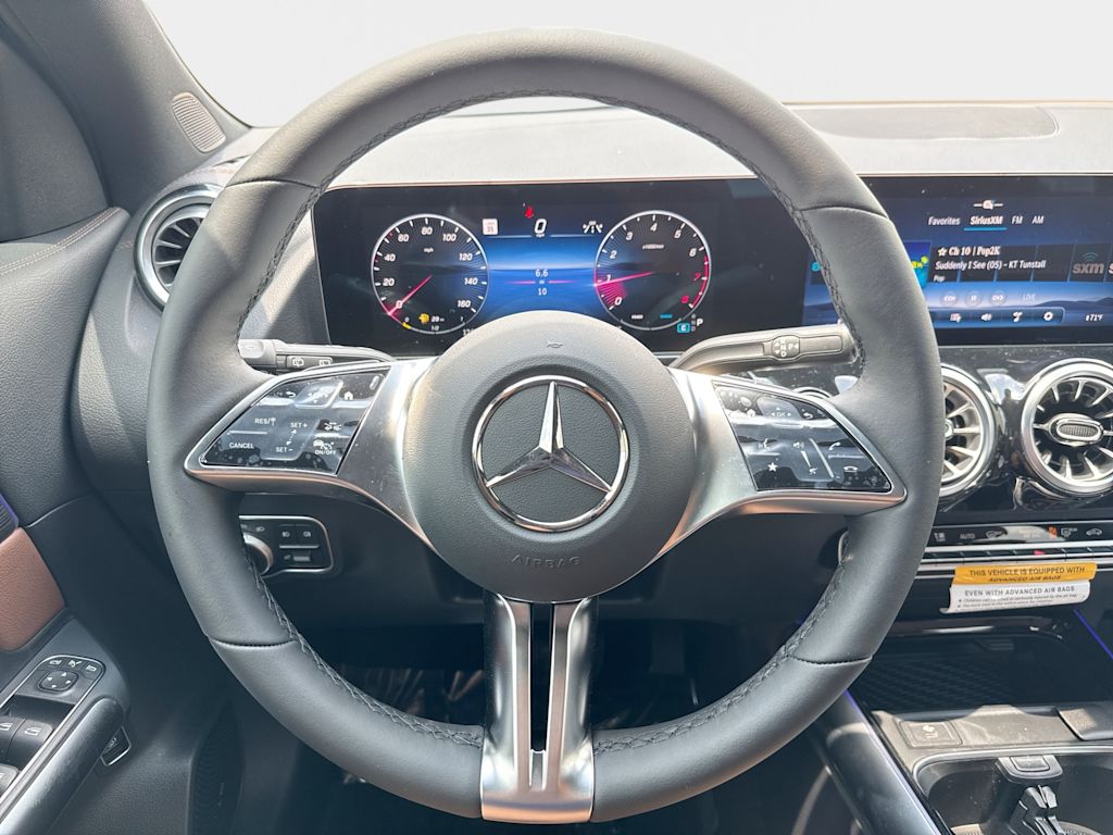 Thumbnail: 2026 Mercedes-Benz GLA - 10